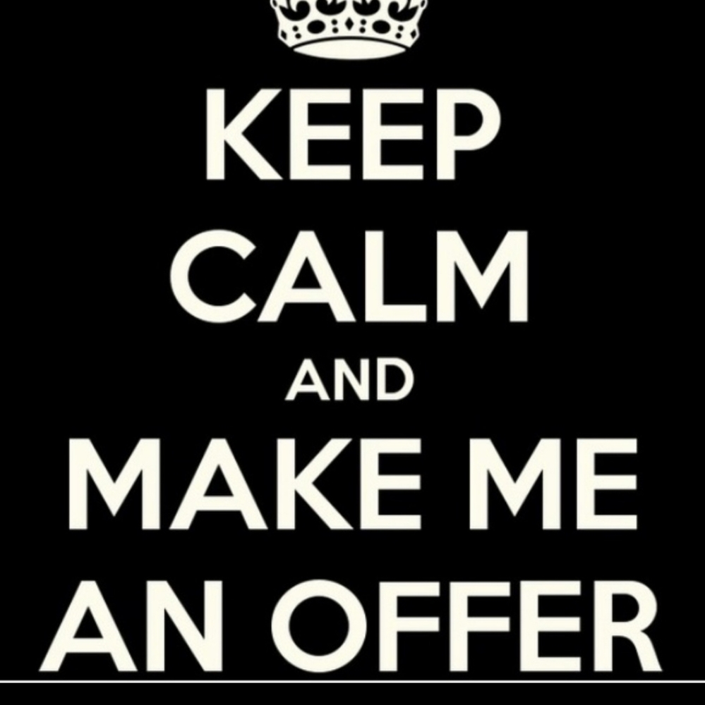 MAKE AN OFFER!!🌻🌻🌻🌻🌻🌻